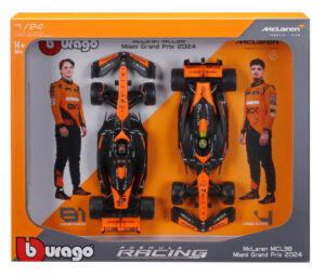 Bburago Model 1:24 McLaren MCL38 Norris Piastri zestaw bolidów F1 18-28051